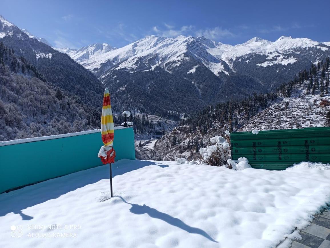 Aman Resort, Tosh Village, Himachal Pradesh Dış mekan fotoğraf