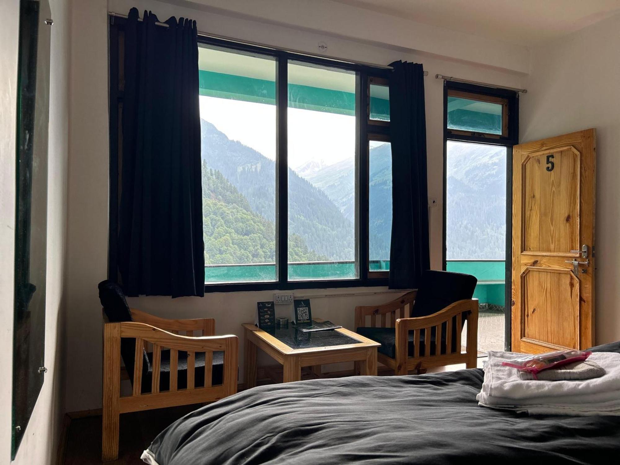 Aman Resort, Tosh Village, Himachal Pradesh Dış mekan fotoğraf