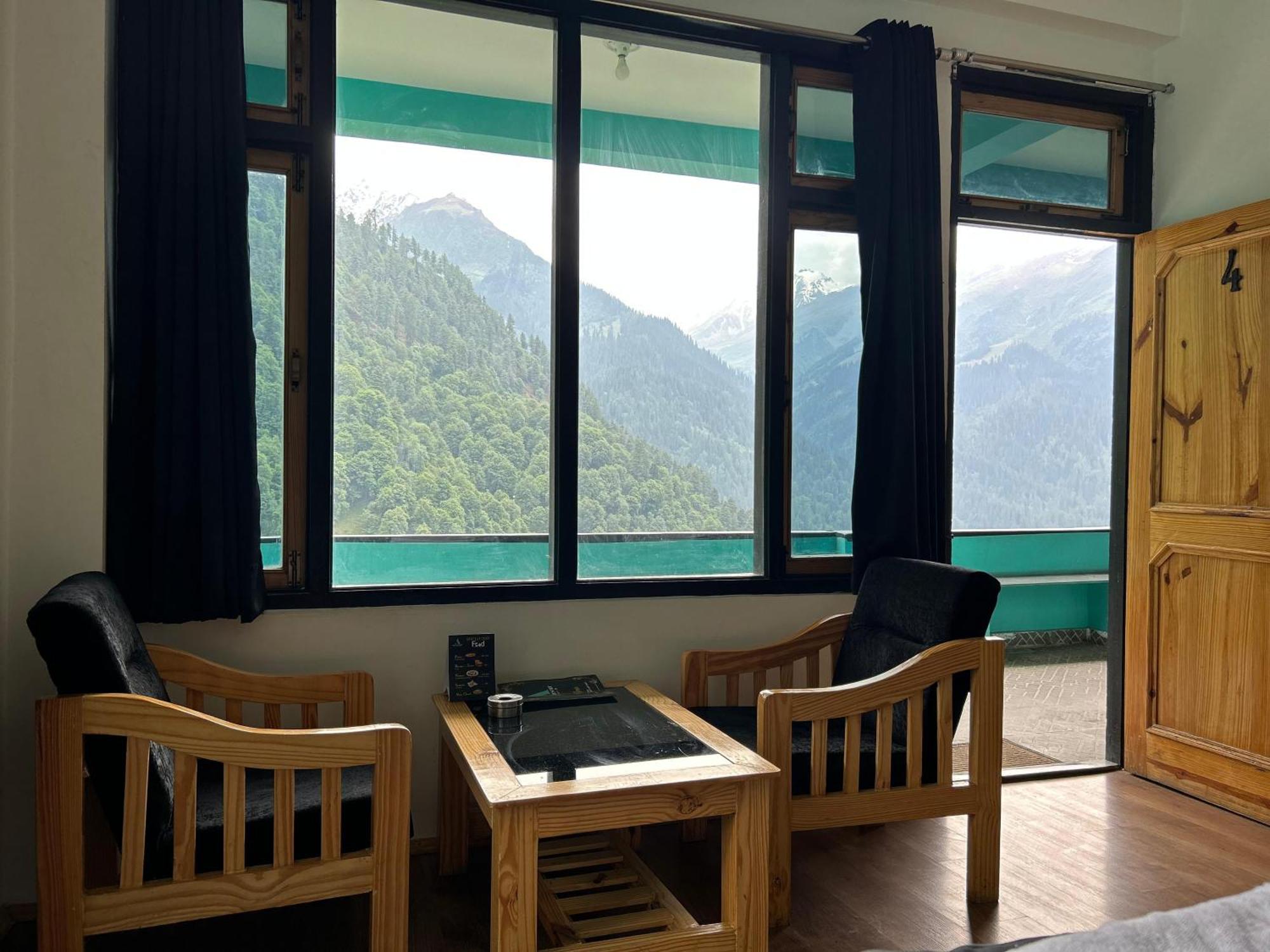 Aman Resort, Tosh Village, Himachal Pradesh Dış mekan fotoğraf