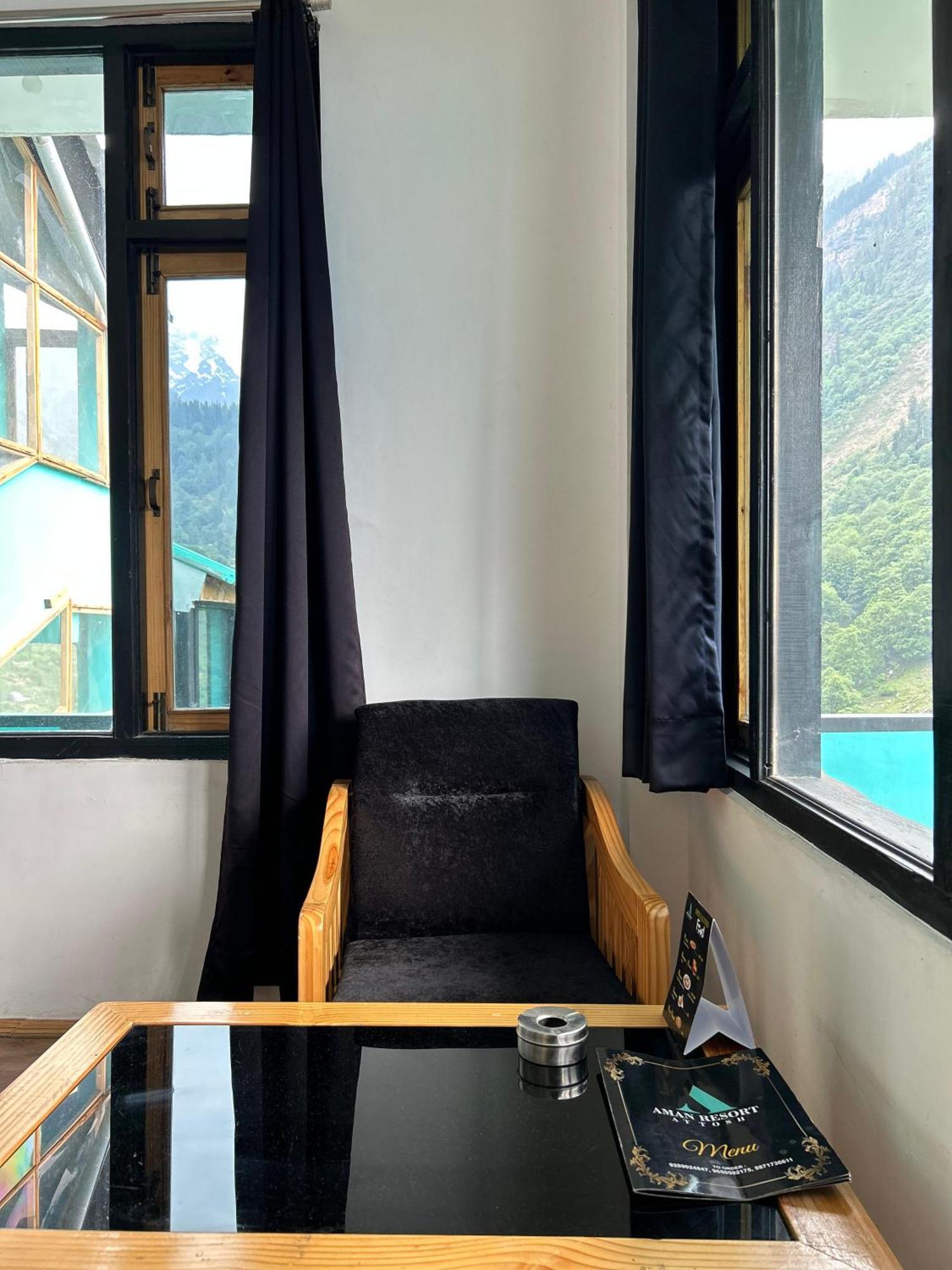 Aman Resort, Tosh Village, Himachal Pradesh Dış mekan fotoğraf